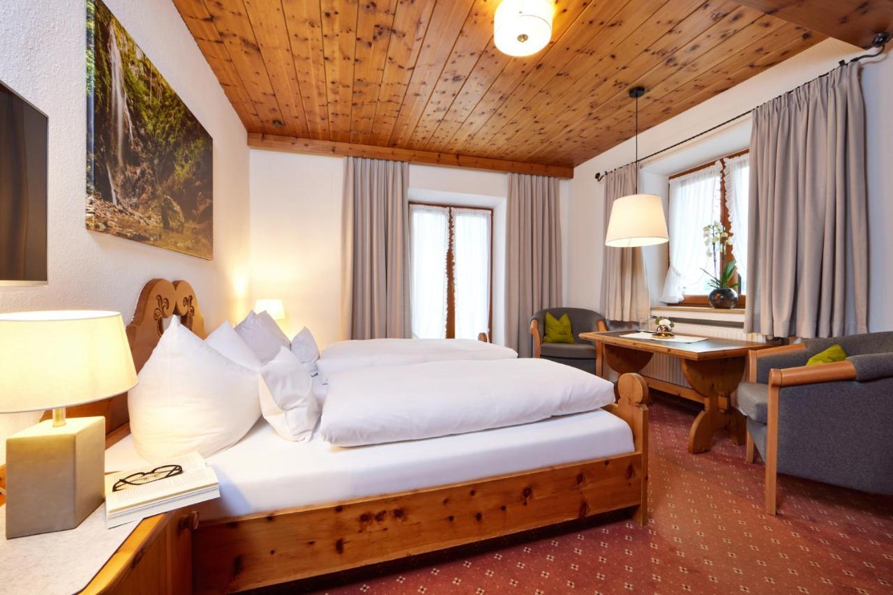 Gaestehaus Sonnenheim 미텐발트 외부 사진