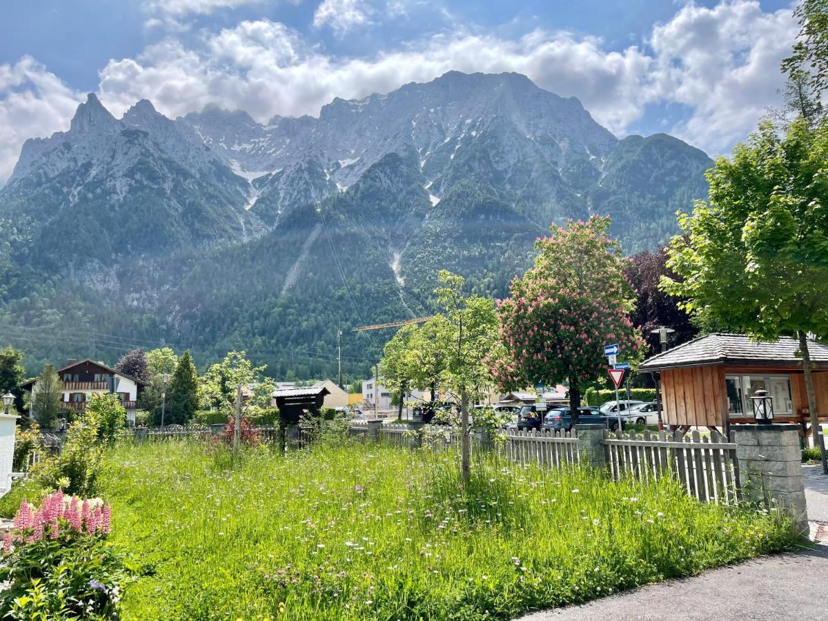 Gaestehaus Sonnenheim 미텐발트 외부 사진